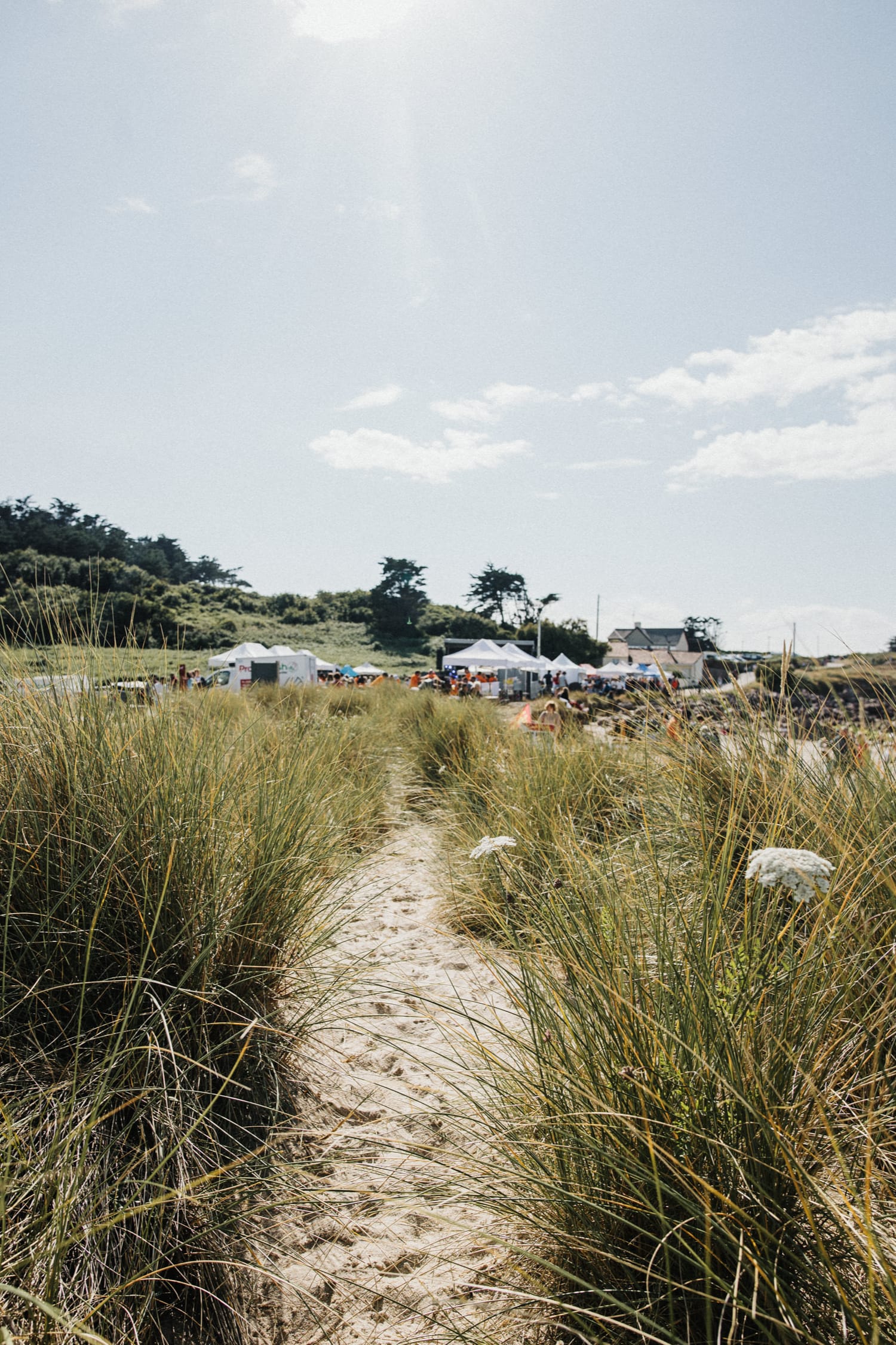 Image de l'édition 2024 de Fermanville en Scène plage de la Mondrée