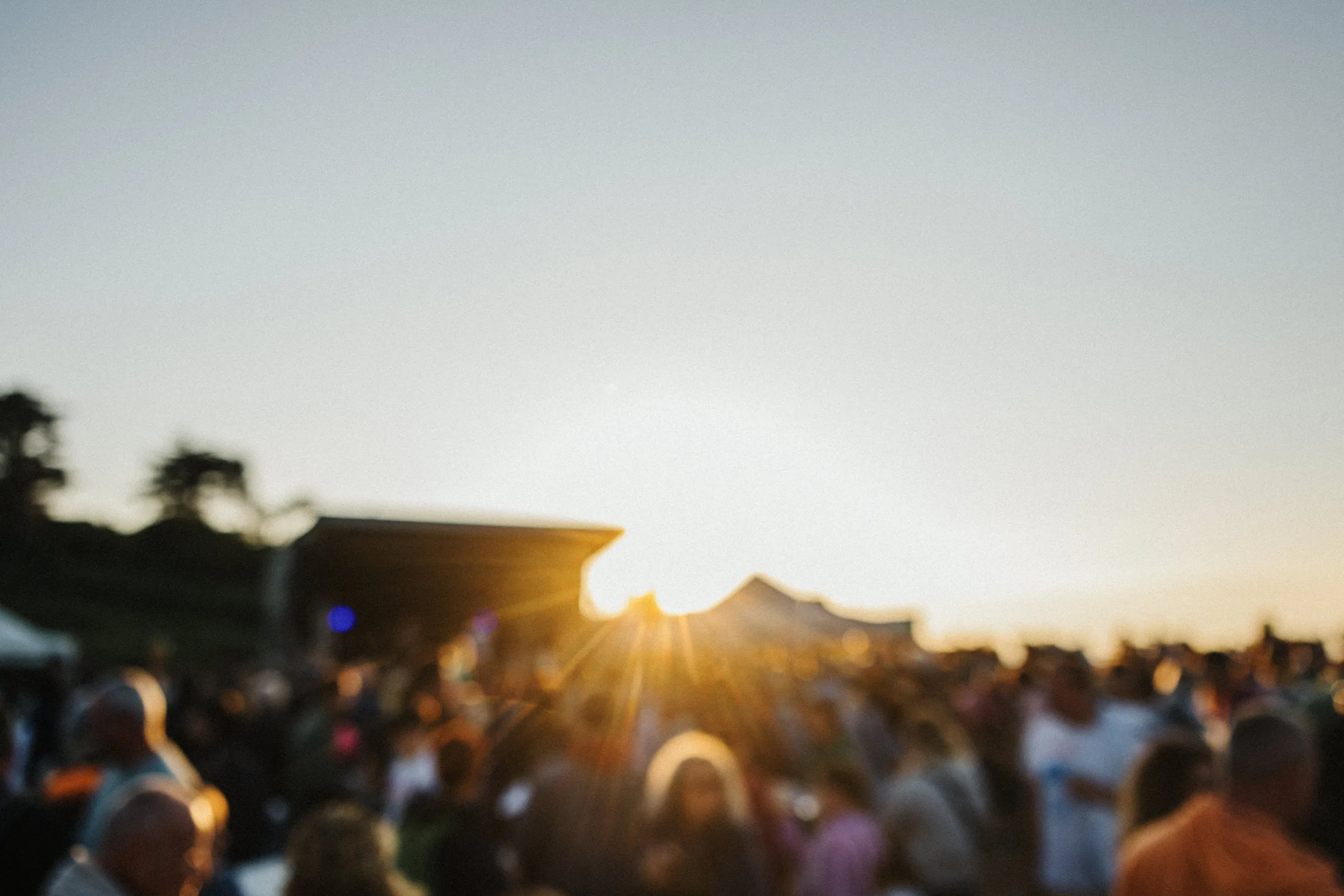 Image de l'édition 2024 de Fermanville en Scène festivaliers